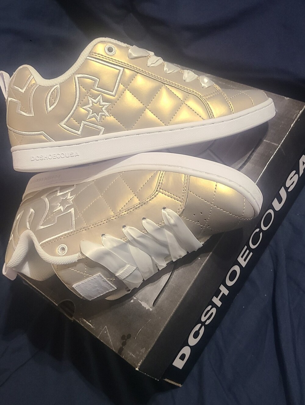 DC Court Graffik "Special Edition" Quilt Gold, New In Box! Multiple Sizes